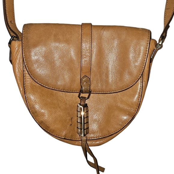 Stella and Dot Covet Sloane Crossbody Bag with Arrow Tassel - Picture 1 of 10